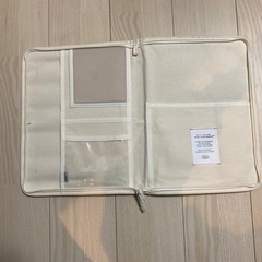 iPad、ノートパソコンケースの画像