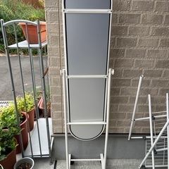 スタンドミラーの画像