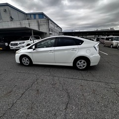 トヨタ　プリウス　３０　車検2年の画像