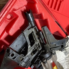 【中古品】MAX(マックス) 90㎜高圧釘打機 スーパーネイラ HN-90N1  中古動作確認品の画像