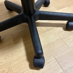 オフィスチェア　メッシュ　赤（ボルドー）の画像