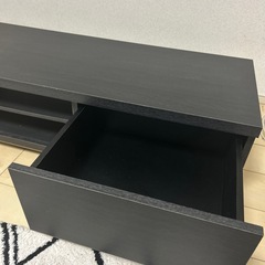 テレビ台 クールなブラックの画像