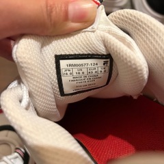 FILA メンズ ホワイト/レッド /グリーン スニーカーの画像