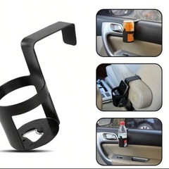 ネックピローとカップホルダーの画像