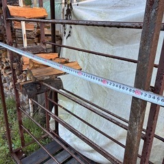 乾燥薪　希望者と調整中広葉樹mix 薪棚のセット　別売り可能の画像