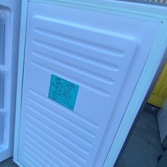 福岡市内-久留米-小郡配送無料　保証あり冷凍庫 60L Grand-Line シルバー AFR-60L01SL (D)
の画像