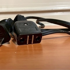 TOSHIBA ジャー炊飯器　2016年製　5.5合炊きの画像