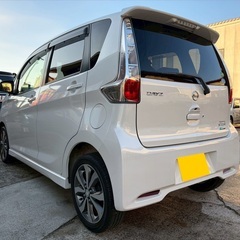 アラウンドビューモニター付き！月々9千円〜分割払い可❗️ 車検2年付き！【名義変更代込み】大人気☆日産 デイズ☆Bluetoothナビ付き☆走行中DVD見れます☆ステアリングスイッチ☆ETC☆バックカメラ☆ドラレコ付き☆スマートキー☆フルオートエアコン☆純正アルミ！そのまま乗って帰れます❗️の画像