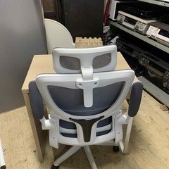 オフィス用机・椅子の画像