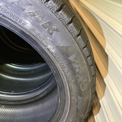 225.50.17インチVRX3スタッドレス215.50.17にもの画像