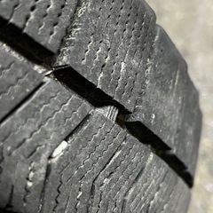 ブリジストン VRX スタッドレス 225/45R18 18年製の画像