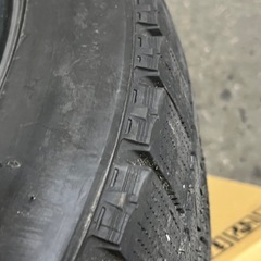 ブリジストン VRX スタッドレス 225/45R18 18年製の画像