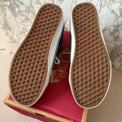 vans ハイカットスニーカーの画像