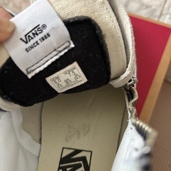 vans ハイカットスニーカーの画像