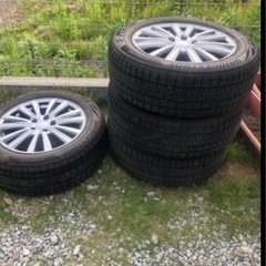 ブリヂストン　スタッドレス　冬タイヤ　4本セット　　の画像