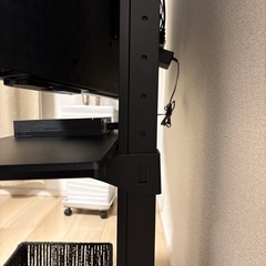 テレビスタンド　キャスター付き　高さ調整ありありの画像