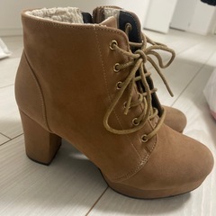厚底ブーツ Mサイズ の画像