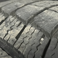 ミシュラン スタッドレス 225/50R18 17年製の画像