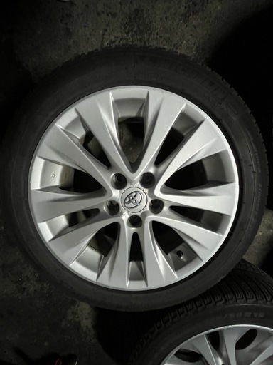 ミシュラン スタッドレス 225/50R18 17年製