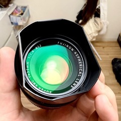 新品。Fujifilm XF 35mm F1.4 R レンズの画像