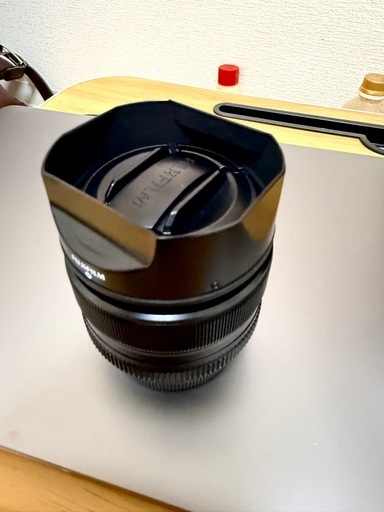 新品。Fujifilm XF 35mm F1.4 R レンズ