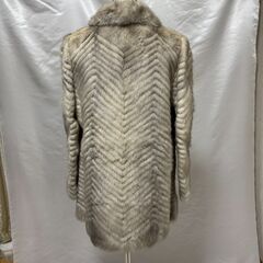 「毛皮」ファーコートの画像