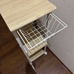 棚　食材　洗面所の画像