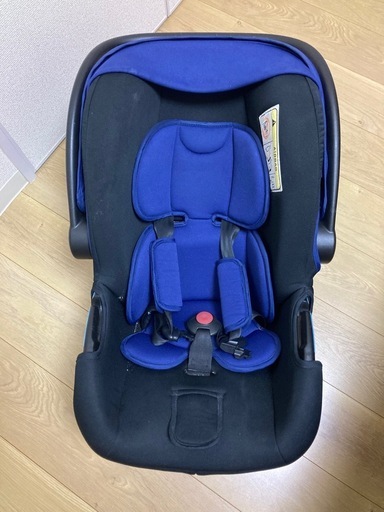 【美品】ベビーシート チャイルドシート ISOFIX対応 新生児～13kg ネイビー