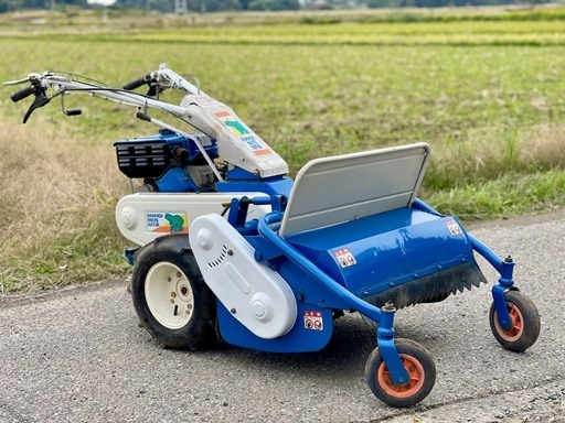 ハンマーナイフモア　HR661A ハンマーナイフローター 自走式草刈機　8.2馬力　作動品