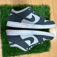 NIKE スニーカーの画像