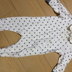 赤ちゃん　ロンパース　4枚の画像