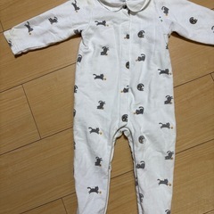 赤ちゃん　ロンパース　4枚の画像
