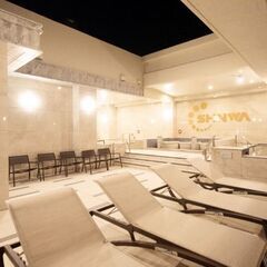 11月8日(土)夕方からスパ施設でサウナと温泉を楽しみませんか？