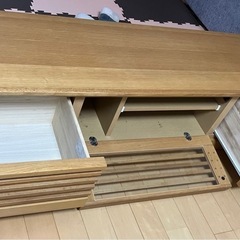 テレビ台の画像