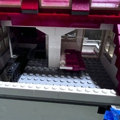 レゴブロック赤い屋根の家青い屋根お家
の画像