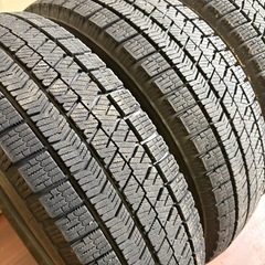 165/65/14冬VRX2の画像