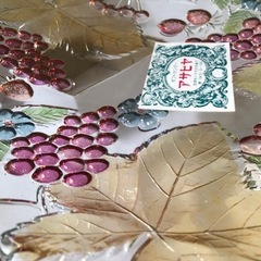 昭和の家庭にあったガラスの大皿の画像