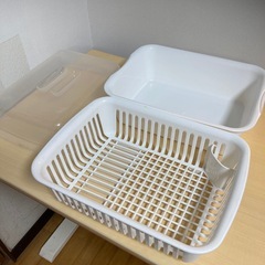 無料　水切りラック　プラスチック製の画像