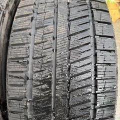 冬タイヤ235/50R18未使用品の画像