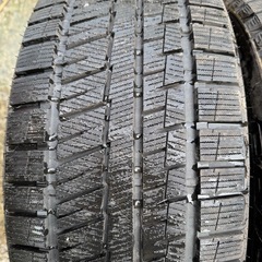 冬タイヤ235/50R18未使用品の画像