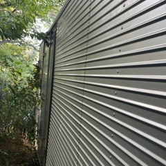 中古　アルミ.コンテナ　 倉庫 　　外装ブラック　長さ　4580mm 　バイクガレージ .箱. ハウス . 作業場. 物置、資材倉庫の画像