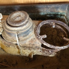 商談中　江戸時代の暖房器具　長火鉢の画像