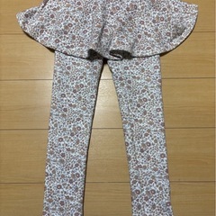 女の子　120-130cmの服の画像