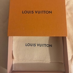 ブランドBOX &袋の画像