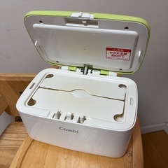 おしり拭き温め器の画像