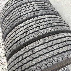 145/80/12LT冬ヨコハマの画像