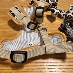 ✨🐶新品🐶✨ペットヒョウ柄ハーネス6点セット2組の画像