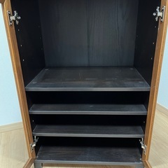 キャビネットの画像