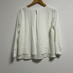 （決定♡）Lサイズ　ホワイトブラウスの画像
