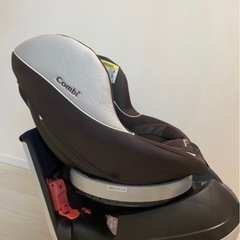 コンビ　チャイルドシートの画像